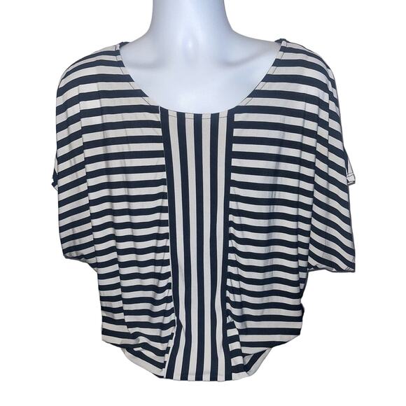 AB Studio Knit Top Striped Short Sleeve Black White Striped Women's Size Small - Picture 1 of 6